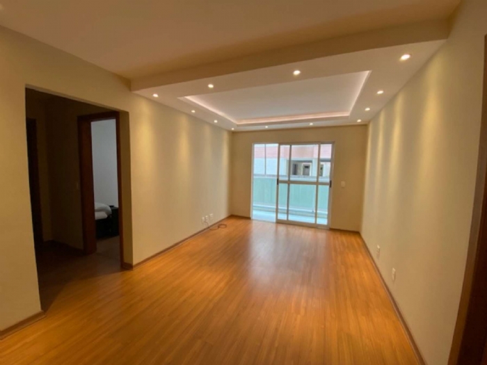 Apartamento Excelente Varanda 2 Quartos Terespolis-RJ